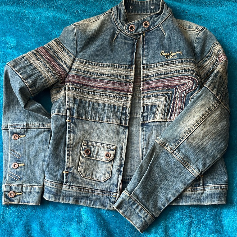Pepe Jean Jacket with embroidery detail. Women’s Size M